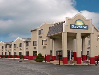Rodeway Inn إفينغم المظهر الخارجي الصورة